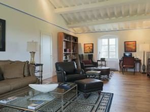 Villa Oliveto - Five Bedroom Home