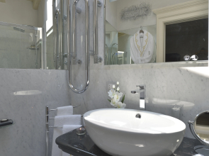 Santa Marta Suites