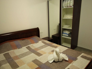 The Seasons Beach Apartment 2