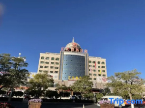 Huili Business Hotel