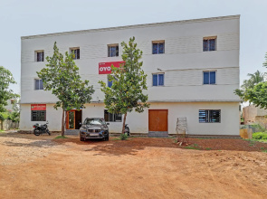Oyo 82537 Sona Rooms
