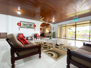 OYO 90232 Mountain View Guest House