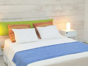Like Home, Gedera-Room-Bnb