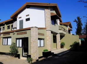 Iwawe Hotel