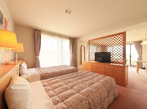 Kamogawa Grand Tower