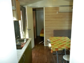 Mobile Home Pisak-directly on the Pebble Beach