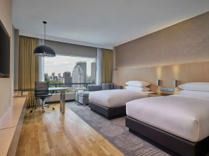 Renaissance Kuala Lumpur Hotel & Convention Centre