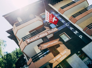 Hotel Basecamp