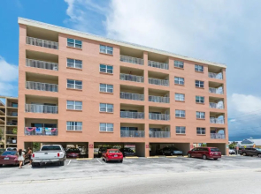 203 Beach Place Condos
