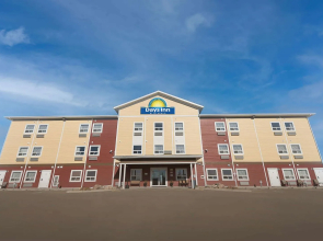 Days Inn by Wyndham Lamont