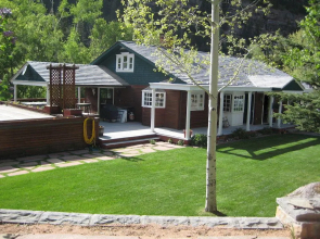 Secret Garden Bed & Breakfast