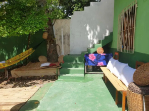 8125 Hostel