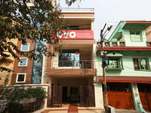 Green Villa Guest House by OYO