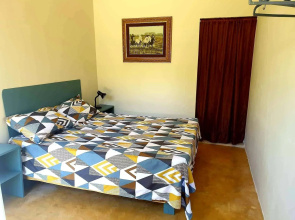 Gipsy Ranch Rooms - Hostel