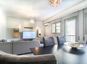 Luxurious 2bedroom flat near Athens center