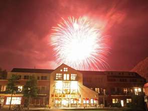 Camel's Garden Hotel