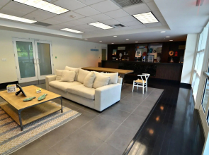 Riviera Luxury Living at River Oaks Marina and Tower