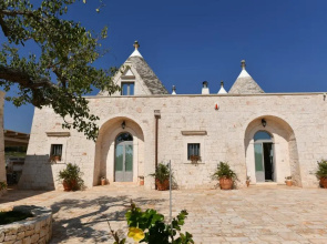 Trulli Laetitia