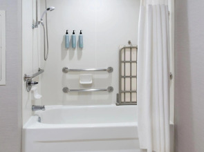 Courtyard by Marriott Buffalo Amherst/University