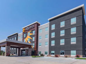 La Quinta Inn & Suites by Wyndham Jackson/Cape Girardeau