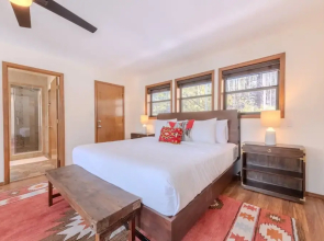 Grand Angel Fire Mountain Luxury ski Chalet