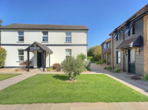 Denbies Farmhouse Accommodation