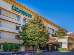 La Quinta Inn & Suites by Wyndham Nashville Franklin