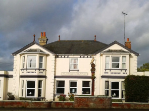 3 Tuns Inn