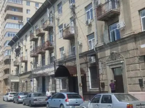 Короленко 25 (5 этаж)