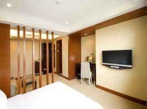 Yijia Business Inn