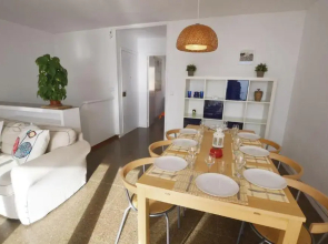 Duplex en frente de la playa al lado de Barcelona