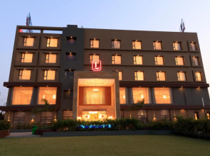 Lords Eco Inn Jamnagar Apple Gate