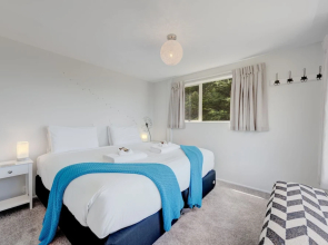 Woodside Bay Cottage