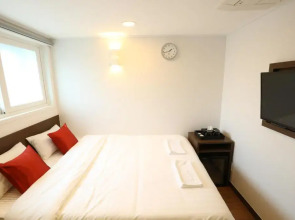 TRIPSTAY Myeongdong