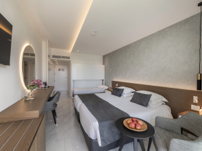 Pavlo Napa Beach Hotel