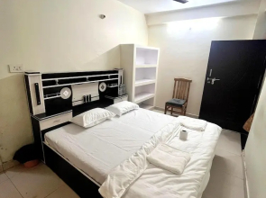 Shivay Inn