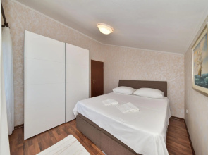 Apartments Medanić