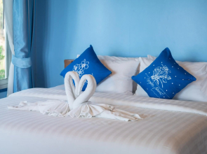 Sea Far Resort