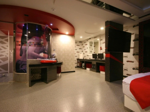 Changwon Myeongseodong Hotel V