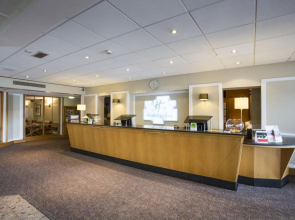 Holiday Inn Luton South - M1 Junction 9