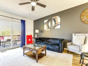 3 Mi to UNL & Memorial Stadium: Home w/ Large Yard