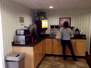 Quality Inn Near Pimlico Racetrack