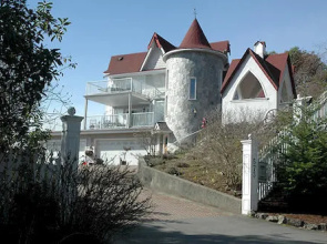 Prancing Horse Retreat