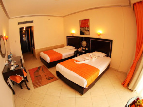 Sphinx Aqua Park Beach Resort