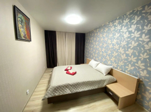 Apartments on Raduzhnaya street 13