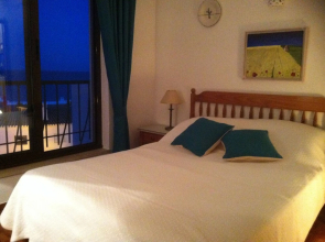 Apt O Block 1 Waterside