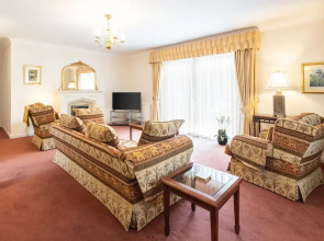 Host Stay Hedgehope