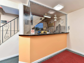 Media Inn and Suites