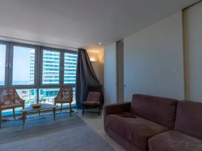 Beach Luxury Apartment At Hotel