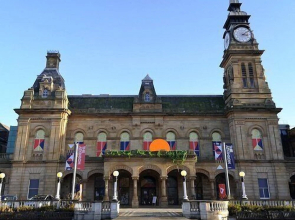 Beach House - Penthouse 3 Bed Apartment